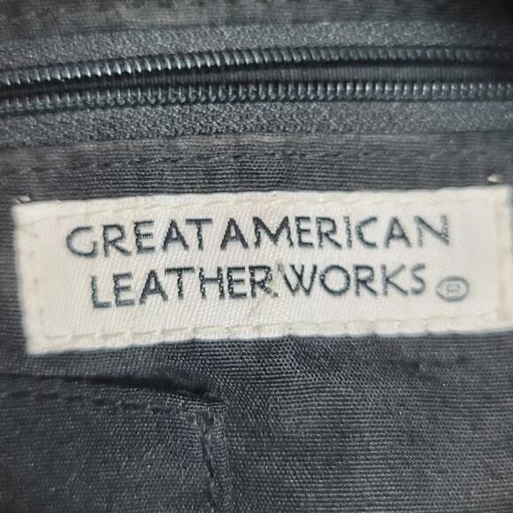 Great American Leather Works Black Leather Purse - Picture 9 of 11